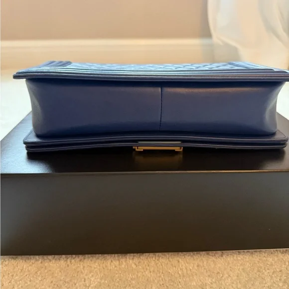 Chanel Blue Quilted Leather Bag - Picture 5 of 12